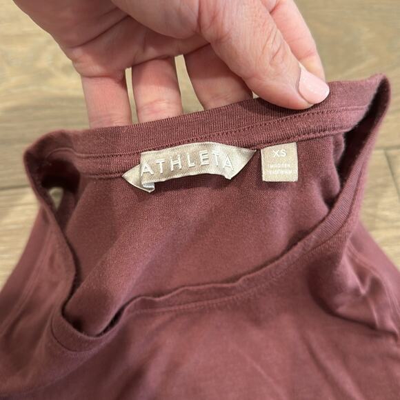 ATHLETA Crushed Berry‎ Threadlight Twist Side Active Workout Yoga Tank Top Sz XS - Picture 8 of 9